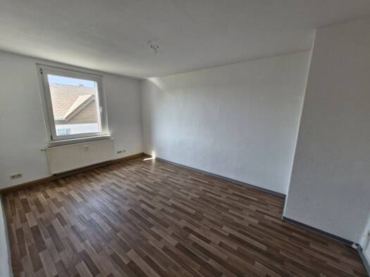 Wohnung zur Miete 350 € 2 Zimmer 60,6 m² 2. Geschoss frei ab sofort Antonshöhe Breitenbrunn/Erzgebirge 08359