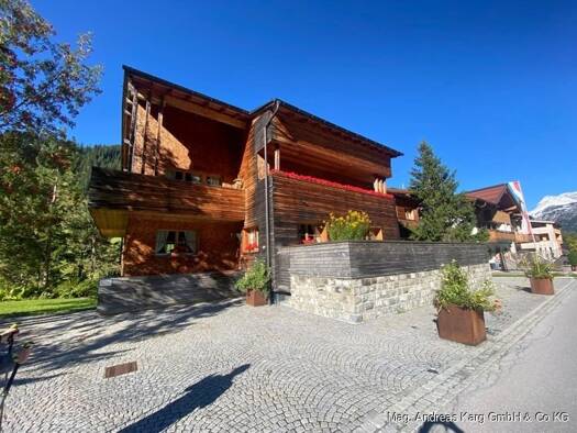 Einfamilienhaus zum Kauf 11 Zimmer 331 m² 886 m² Grundstück Lech 6763