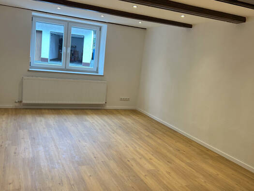 Studio zur Miete 945 € 3 Zimmer 96,7 m² Hacklberg Passau 94034