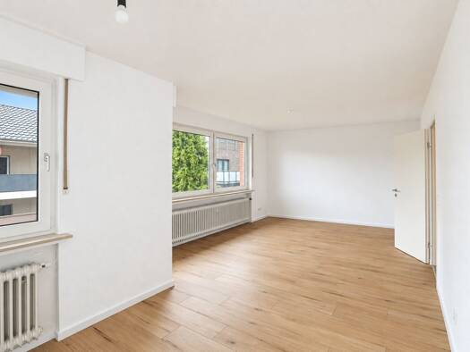 Wohnung zur Miete 670 € 3 Zimmer 81,7 m² 1. Geschoss frei ab 01.12.2026 Edewecht Edewecht 26188