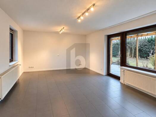 Einfamilienhaus zum Kauf 349.000 € 4 Zimmer 100 m² 880 m² Grundstück Henstedt-Ulzburg 24558