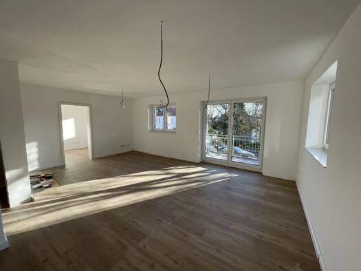 Wohnung zur Miete 950 € 3 Zimmer 71 m² Geschoss 1/3 frei ab sofort Wennigsen Wennigsen (Deister) 30974