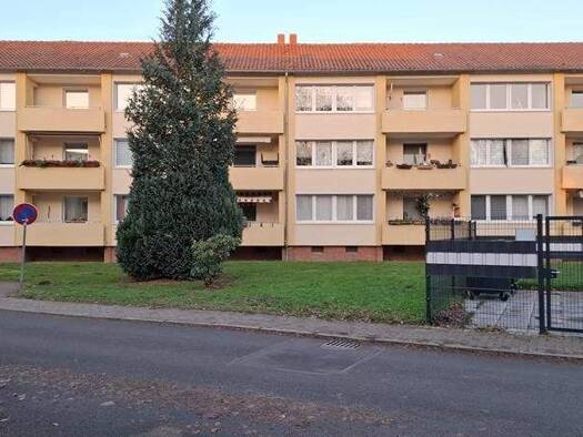 Wohnung zum Kauf 136.000 € 3 Zimmer 68 m² Geschoss 2/2 frei ab sofort Gartenstraße 40 Neustadt Neustadt am Rübenberge 31535