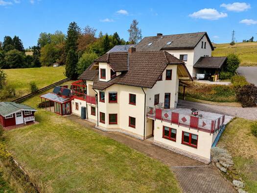 Einfamilienhaus zum Kauf 349.000 € 4 Zimmer 136 m² 982 m² Grundstück Steinbach Steinbach a.Wald 96361