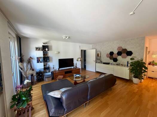 Wohnung zur Miete 2.400 € 3 Zimmer 95 m² Geschoss 3/4 frei ab 01.09.2026 Ginnheim Mitte-Nord 60431