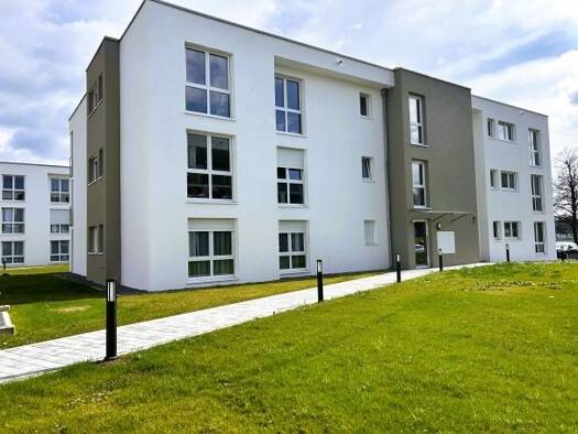 Wohnung zur Miete - Erstbezug 1.100 € 3 Zimmer 91,6 m² EG Jestetten 79798