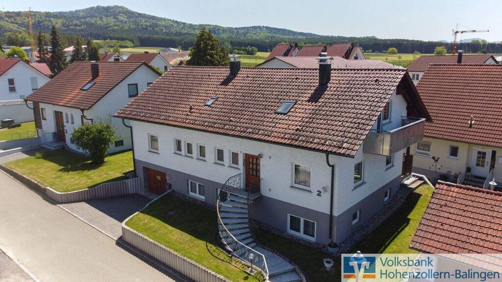Einfamilienhaus zum Kauf 435.000 € 8 Zimmer 232 m² 501 m² Grundstück Bisingen 72406