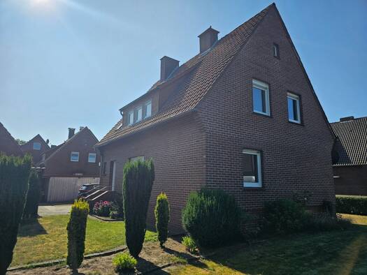 Einfamilienhaus zum Kauf 272.000 € 6 Zimmer 123 m² 1.270 m² Grundstück frei ab sofort Am Purenkamp 11 Hesepe Bramsche 49565