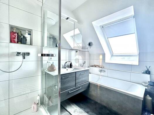 Wohnung zur Miete 1.133 € 4 Zimmer 103 m² 3. Geschoss Müncheberg 15374