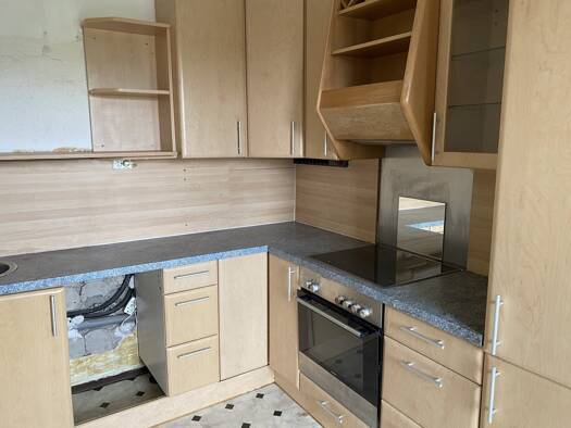 Wohnung zum Kauf 99.000 € 3 Zimmer 68,7 m² Ehrenhausen an der Weinstraße 8461