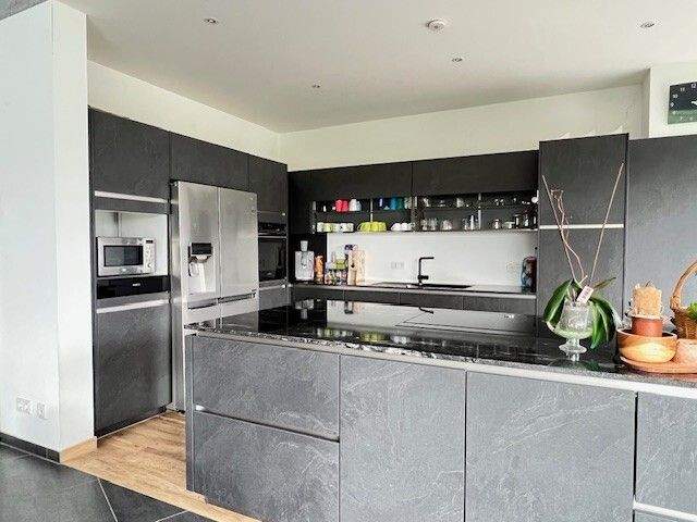 Immobilie in Sugenheim - Großzügiges Einfamilienwohnhaus mit Einliegerwohnung in Ortsrandlage! - Bild 2