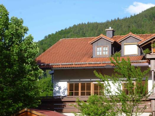 Wohnung zur Miete 1.100 € 4 Zimmer 94 m² Geschoss 1/3 frei ab 01.08.2026 Aschau Aschau im Chiemgau 83229
