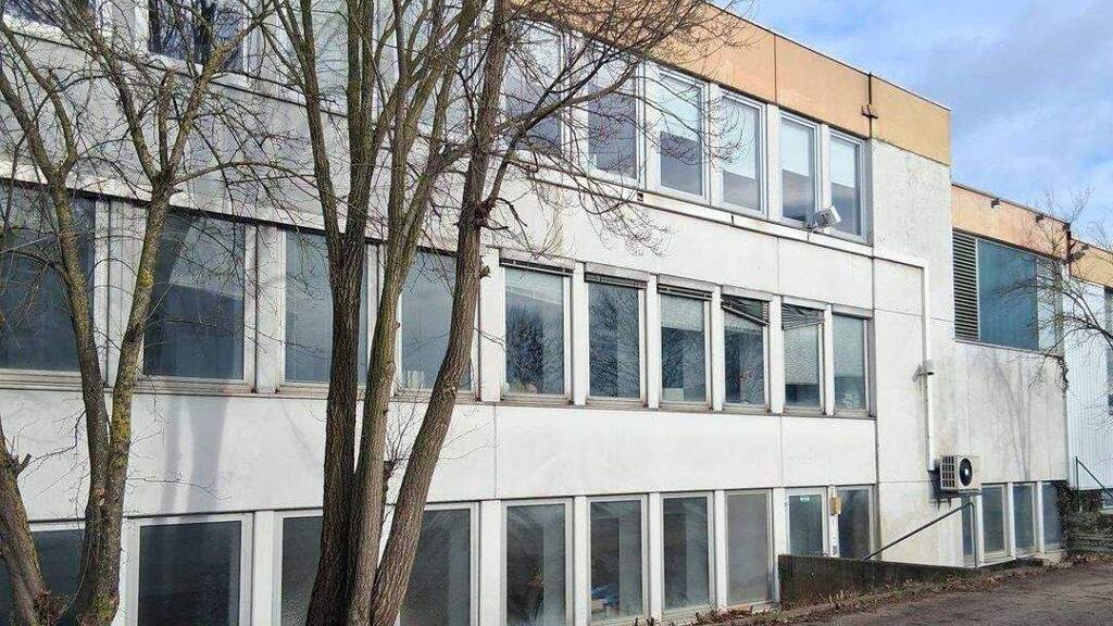 Lagerhalle zur Miete 4 € 1.200 m² Lagerfläche Manching 85077