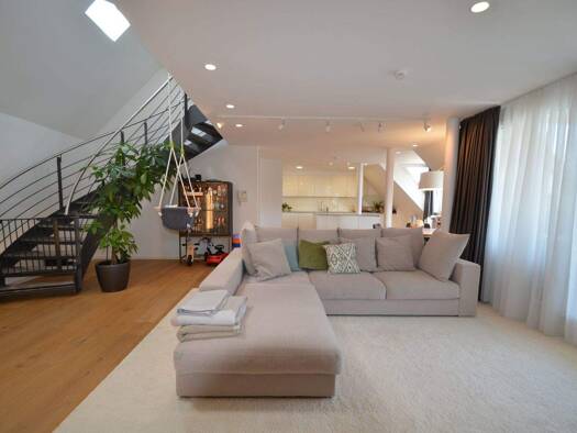 Wohnung zum Kauf 905.000 € 4,5 Zimmer 220 m² 3. Geschoss Böblingen 71032