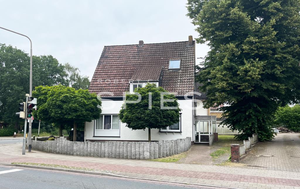 Mehrfamilienhaus zum Kauf 298.000 € 10 Zimmer 151,2 m²<br/>Wohnfläche 555 m²<br/>Grundstück Farge Bremen 28777