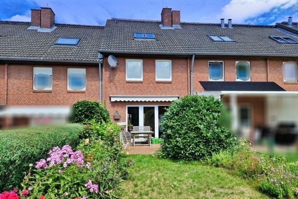 Reihenmittelhaus zum Kauf 369.000 € 5 Zimmer 107 m²<br/>Wohnfläche 299 m²<br/>Grundstück Trittau 22946