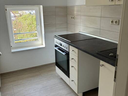 Wohnung zur Miete 260 € 1,5 Zimmer 37 m² 2. Geschoss frei ab sofort Hospitalstraße 19 Groitzsch Groitzsch 04539