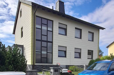 Mehrfamilienhaus zum Kauf 6 Zimmer 177 m² 597 m² Grundstück frei ab sofort Selbitz Selbitz 95152