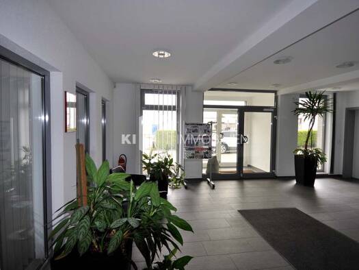 Büro zum Kauf 10 Zimmer 310 m² Bürofläche Eula Borna 04552