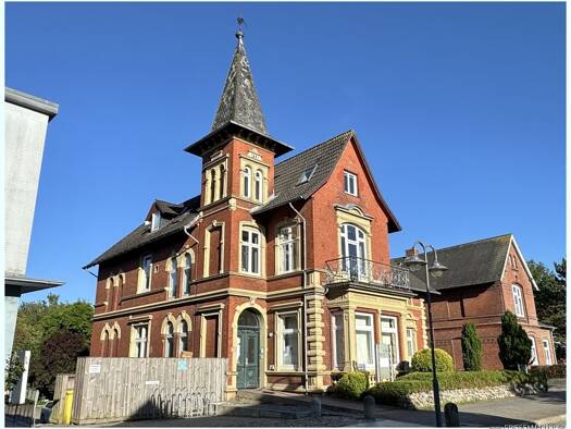 Haus zum Kauf 1.280.000 € 16 Zimmer 550 m² 780 m² Grundstück frei ab 01.01.2027 Husum Husum 25813