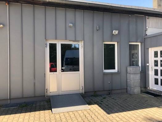Büro zur Miete provisionsfrei 650 € 3 Zimmer 80 m² Bürofläche Bauhofstraße 2 Schwaig Schwaig bei Nürnberg 90571