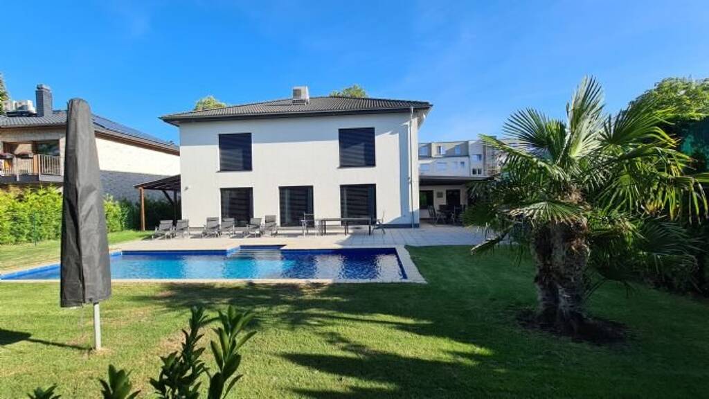 Einfamilienhaus zur Miete 5.000 € 7 Zimmer 230,5 m² 930 m² Grundstück frei ab sofort Köpenick Berlin 12557