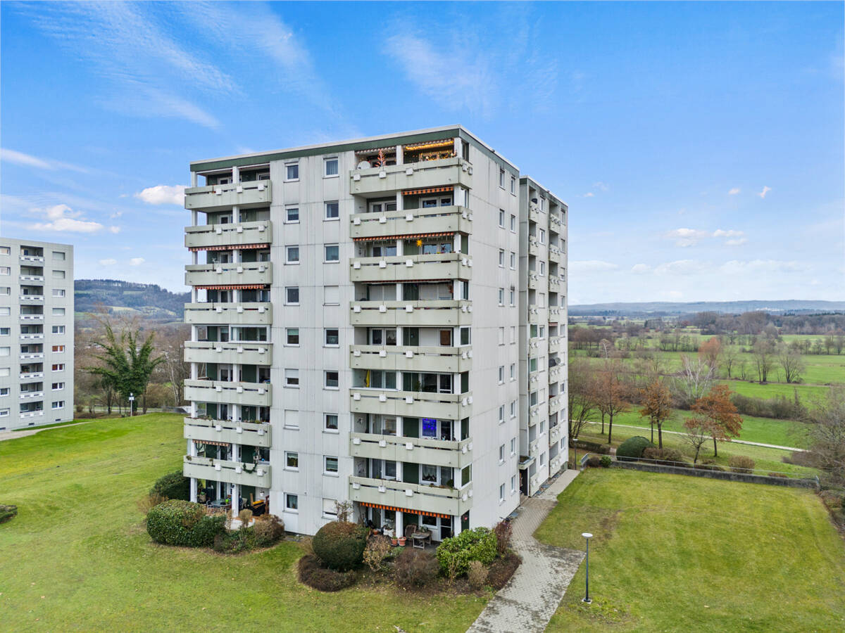 Wohnung zum Kauf 229.000 € 3,5 Zimmer 87 m²<br/>Wohnfläche 5.<br/>Geschoss Singen Singen (Hohentwiel) 78224