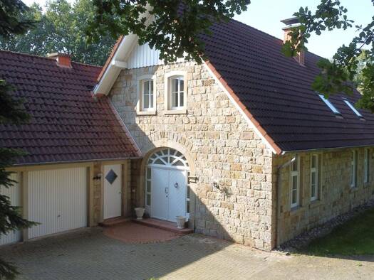 Einfamilienhaus zur Miete 1.850 € 5 Zimmer 210 m² 4.591 m² Grundstück frei ab sofort Uffeln Ibbenbüren 49479