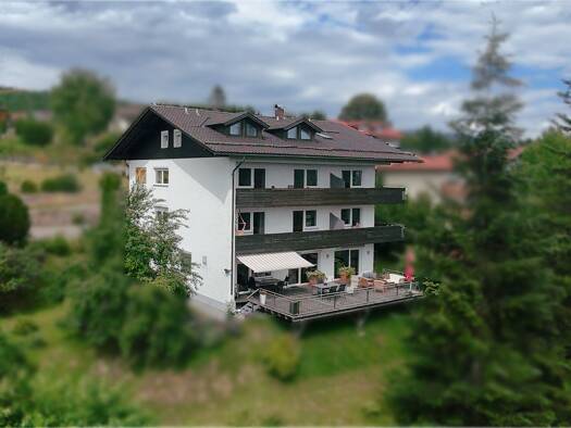 Mehrfamilienhaus zum Kauf 590.000 € 15 Zimmer 612 m² 2.380 m² Grundstück Böbrach 94255