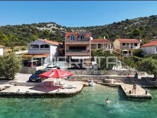 Haus zum Kauf 950.000 € 11 Zimmer 410 m² Rogoznica