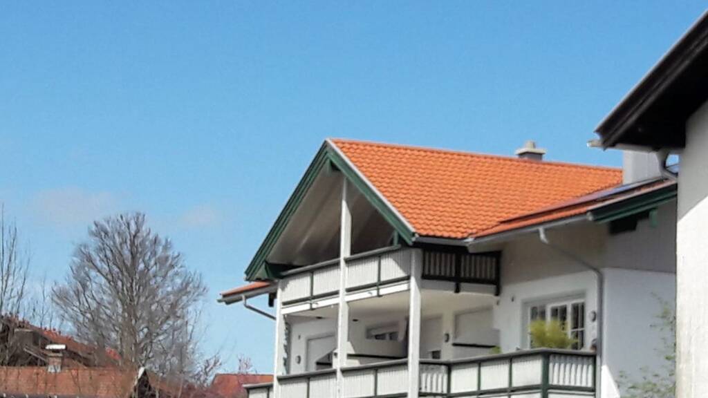 Wohnung zur Miete 2.350 € 3 Zimmer 79 m² Geschoss 1/3 frei ab 01.04.2026 Bad Wiessee 83707