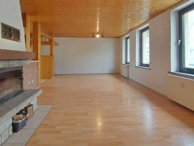 Maisonette zur Miete 800 € 6 Zimmer 168 m² Geschoss 1/4 frei ab 01.09.2025 Wilhelm-Loewe-Straße 28 Calbe Calbe (Saale) 39240