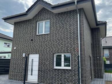 Einfamilienhaus zur Miete 1.400 € 5 Zimmer 120 m² 390 m² Grundstück frei ab 01.11.2025 Herford 32051