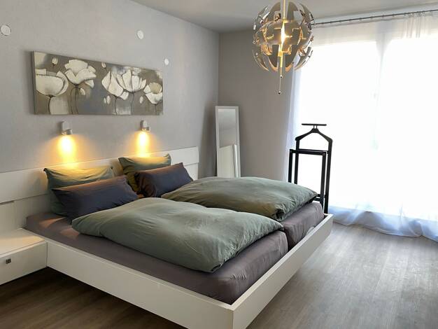 Wohnung zur Miete Wohnen auf Zeit 2.650 € 3 Zimmer 119 m² frei ab sofort Pfaffenweiler 79292