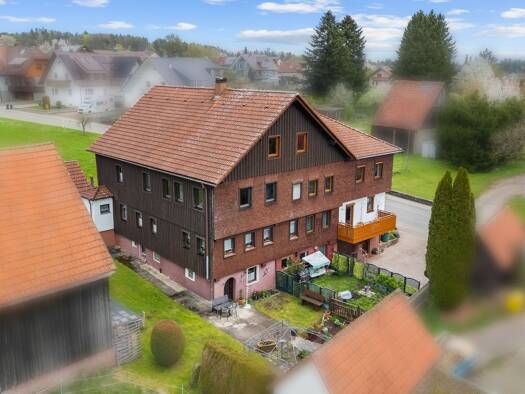 Reihenmittelhaus zum Kauf 99.000 € 6 Zimmer 135 m² 851 m² Grundstück frei ab sofort Oberreichenbach Oberreichenbach 75394