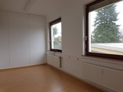 Bürogebäude zur Miete 800 € 4 Zimmer 80 m² Bürofläche Lich Lich 35423
