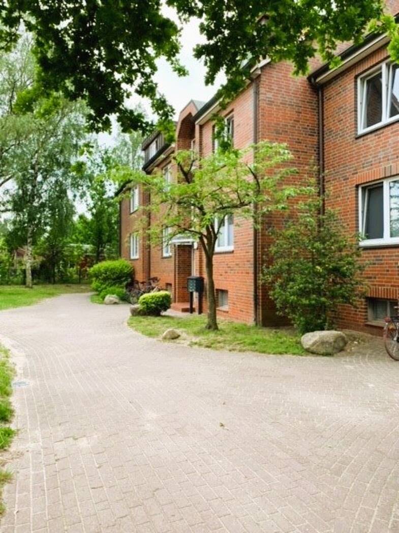 Wohnung zur Miete 1.100 € 4 Zimmer 100,8 m² Dachgeschoss frei ab sofort Heidkamp 45 Mittelfeld Lüneburg 21335