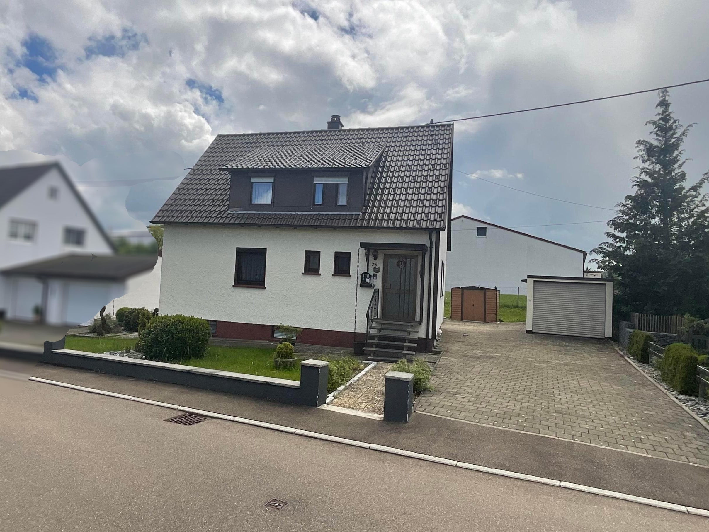 Einfamilienhaus zum Kauf 200.000 € 6 Zimmer 120 m²<br/>Wohnfläche 412 m²<br/>Grundstück Tailfingen Albstadt 72461