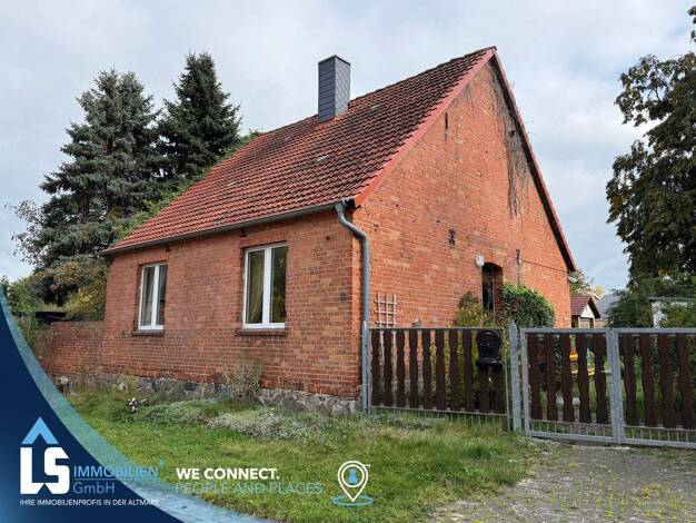 Einfamilienhaus zum Kauf 75.000 € 3 Zimmer 80 m² 675 m² Grundstück Lindtorf 39596