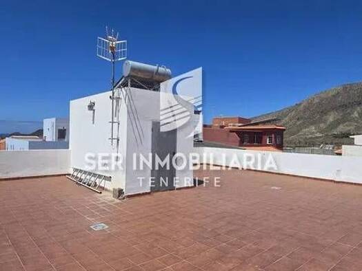 Chalet zum Kauf 290.000 € 6 Zimmer 280 m² Montaraz, 6 Arona 38632
