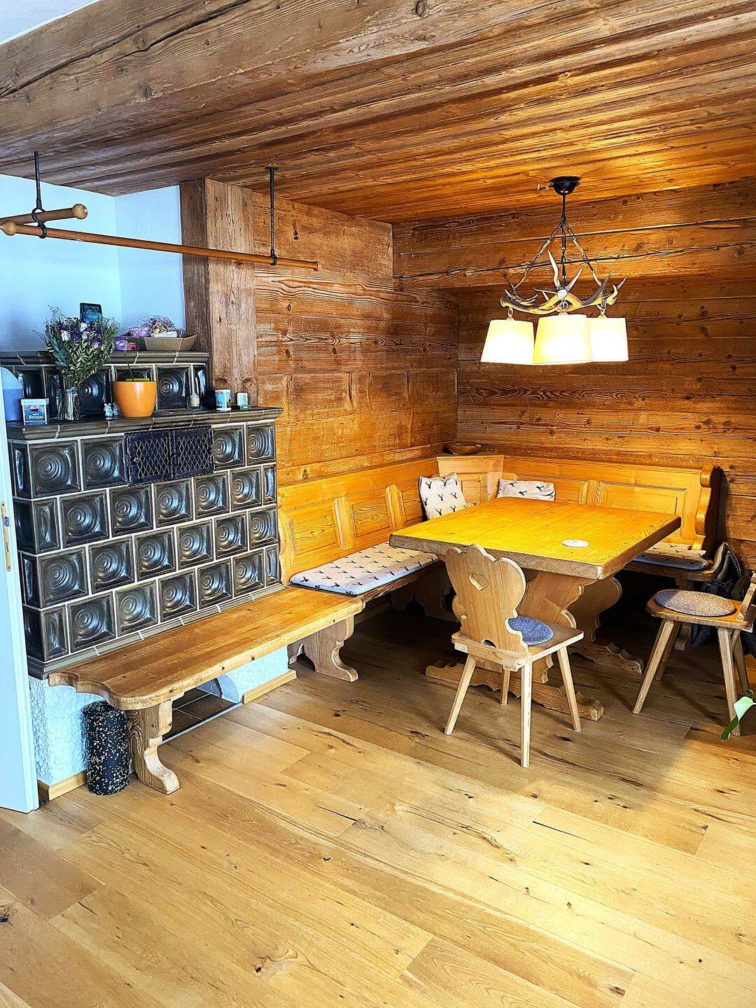 Immobilie in Ruhpolding - 2 Zimmer Dachgeschosswohnung - zentrale Lage - Bergpanorama - Bild 0