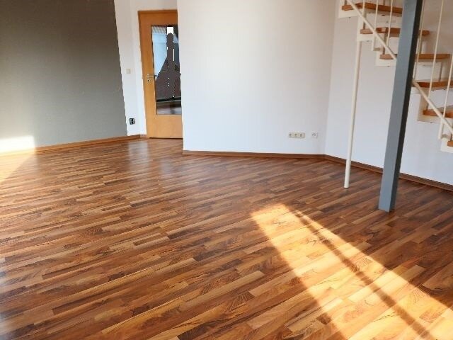 Maisonette zur Miete 995 € 3 Zimmer 94 m²<br/>Wohnfläche 2.<br/>Geschoss West Hameln 31787