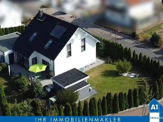 Einfamilienhaus zum Kauf 640.000 € 4 Zimmer 124,5 m² 641 m² Grundstück Burghausen-Rückmarsdorf Alt-West 04178