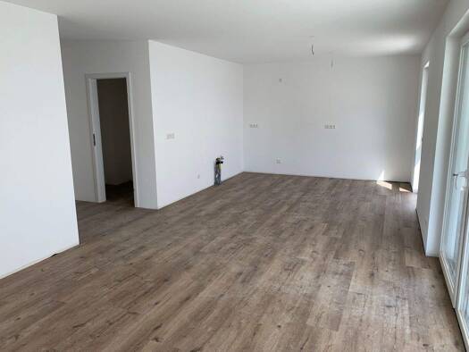 Wohnung zur Miete 950 € 3 Zimmer 80,1 m² 1. Geschoss frei ab 01.05.2026 Asbach-Bäumenheim 86663