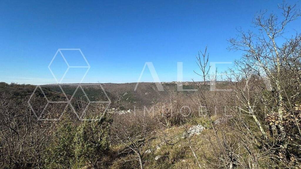 Grundstück zum Kauf 136.800 € LABIN