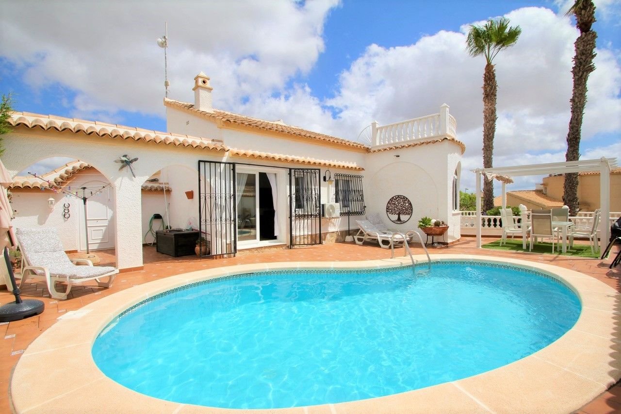 Villa zum Kauf 345.000 € 3 Zimmer Villamartin 03189