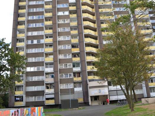 Wohnung zum Kauf 55.000 € 1 Zimmer 30 m² 17. Geschoss An der Fuhr 3 Meschenich Rodenkirchen 50997