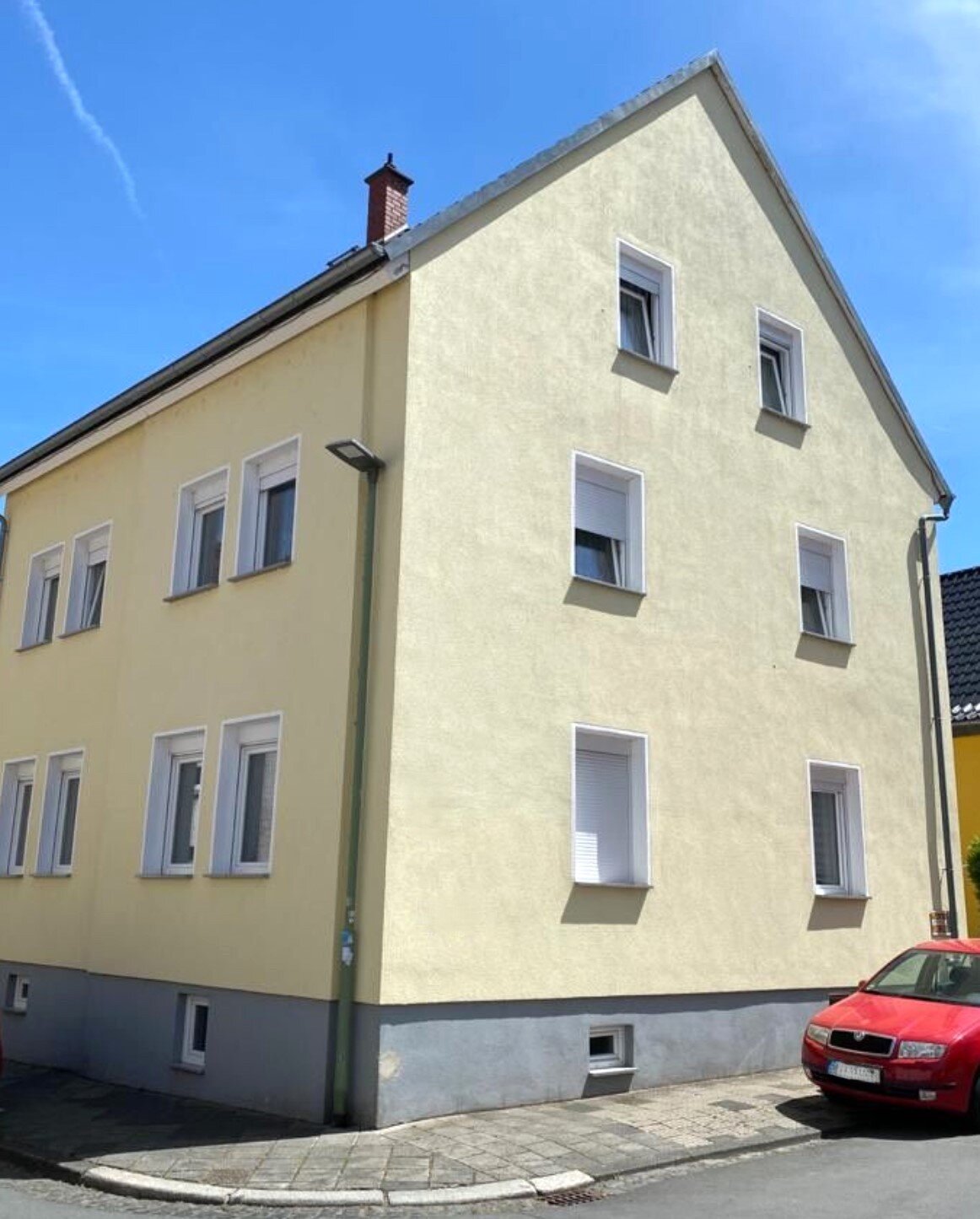 Mehrfamilienhaus zum Kauf 595.000 € 9 Zimmer 215 m²<br/>Wohnfläche 216 m²<br/>Grundstück Friedberg Friedberg 61169