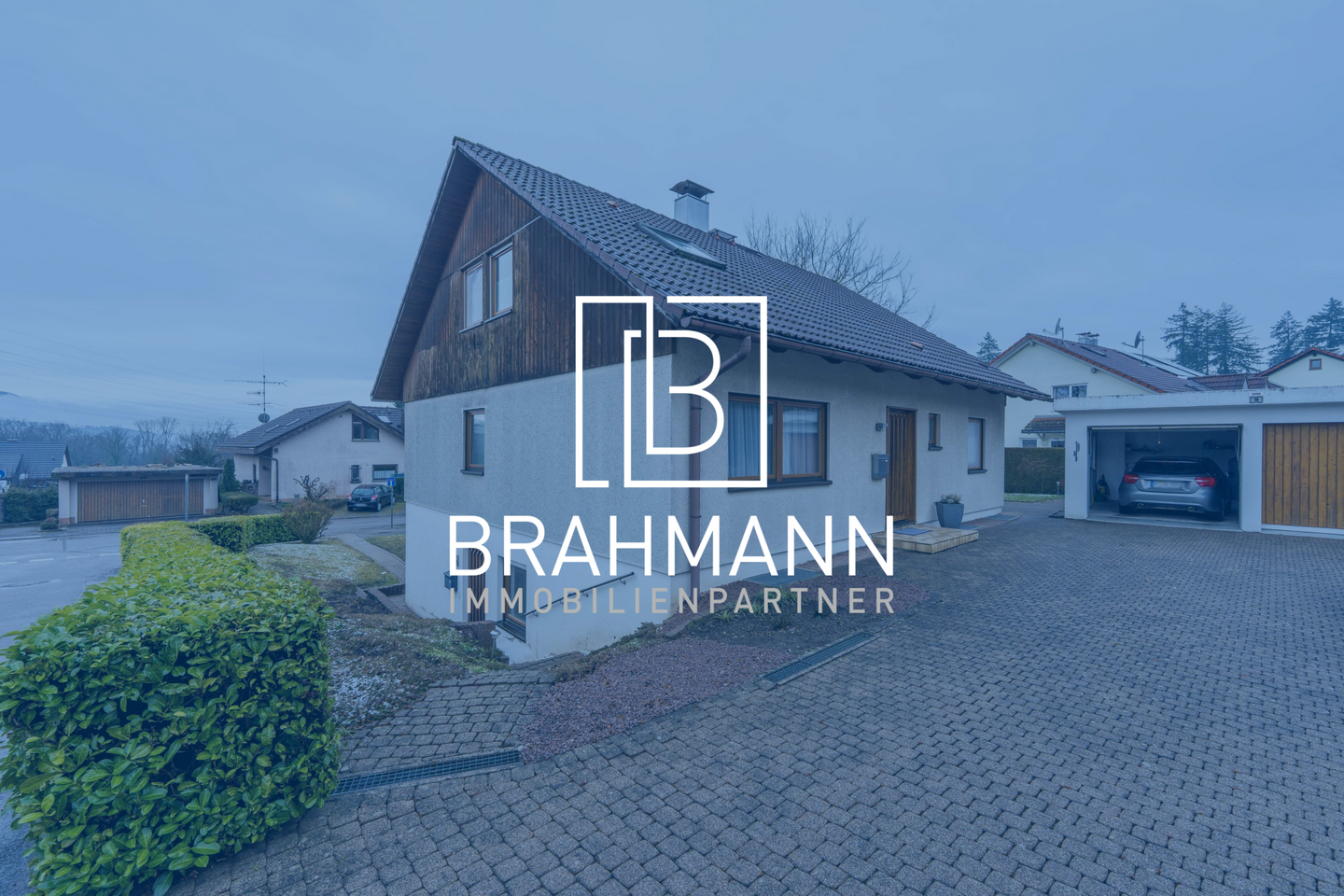 Immobilie in Laufenburg (Baden) - Gepflegtes Mehrfamilienhaus in Binzgen - flexibel nutzbar für Kapitalanleger oder Eigennutzer - Bild 0