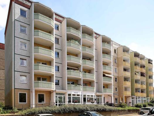 Wohnung zur Miete 245 € 2 Zimmer 56,2 m² 5. Geschoss An der Hürde 1 Reitbahnviertel Neubrandenburg 17034